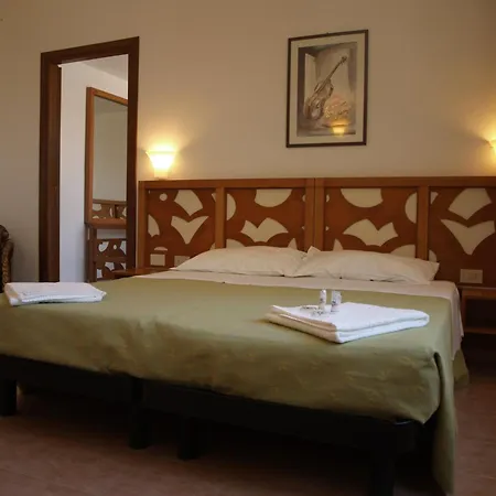 Club Esse Gallura 3*