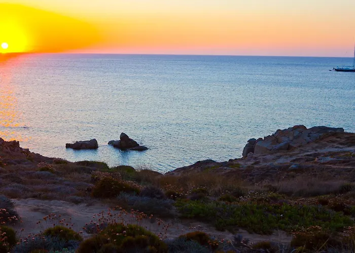 Club Esse Gallura Hotel 3*