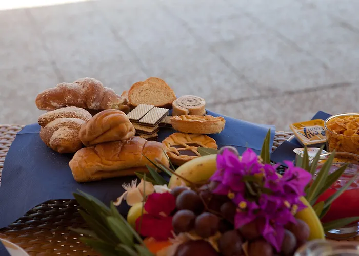 Club Esse Gallura Hotel 3*