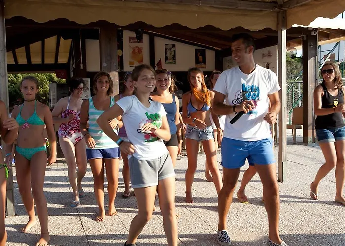 Club Esse Gallura Hotel 3*