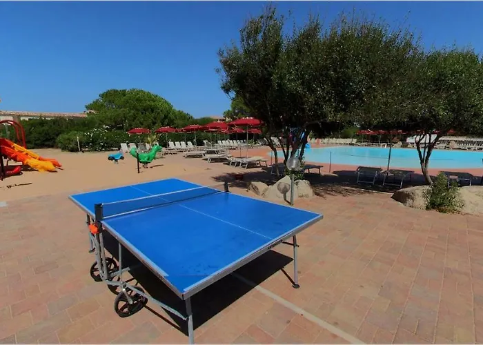 Club Esse Gallura Hotel 3*