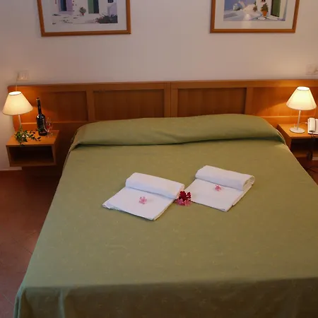 Hotel Club Esse Gallura 3*