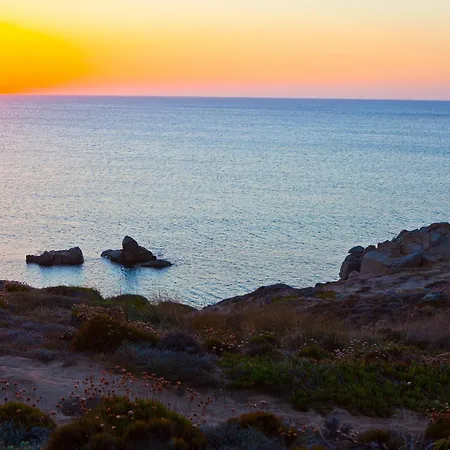 Club Esse Gallura Hotel 3*