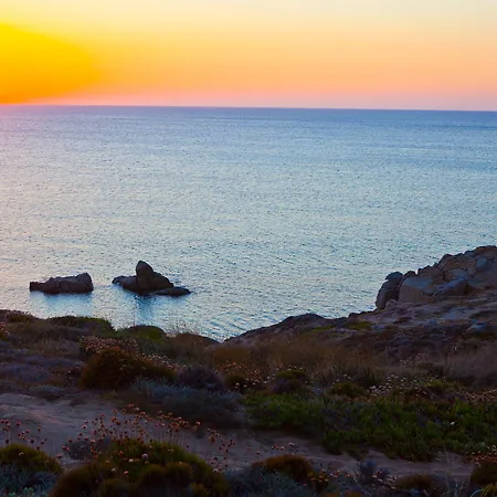 Club Esse Gallura Hotel 3*