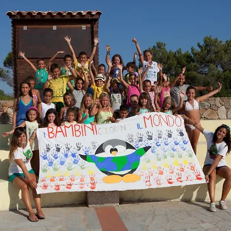 Club Esse Gallura ホテル 3*