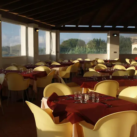 Hotel Club Esse Gallura 3*