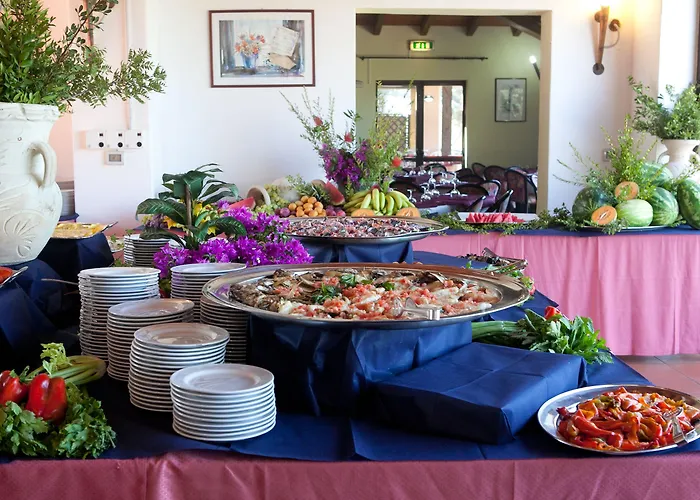 Hotel Club Esse Gallura 3*
